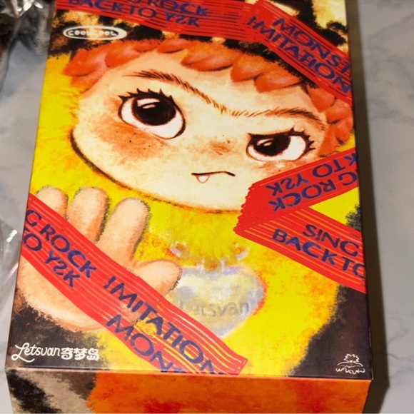 Wakuku Fuzzy Trendy Fun Party CONFIRMED Back To Y2K - Picture 2 of 5